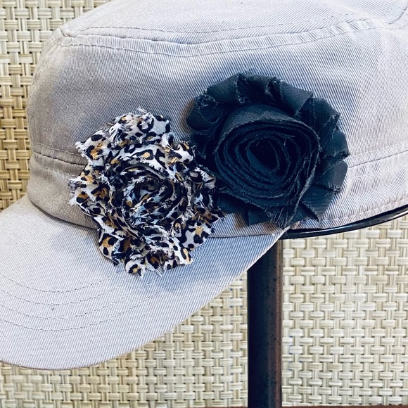 🌟2xHP🌟NWOT Betty Boop Adjustable Gray Cotton Twill Cadet Hat - Picture 7 of 14